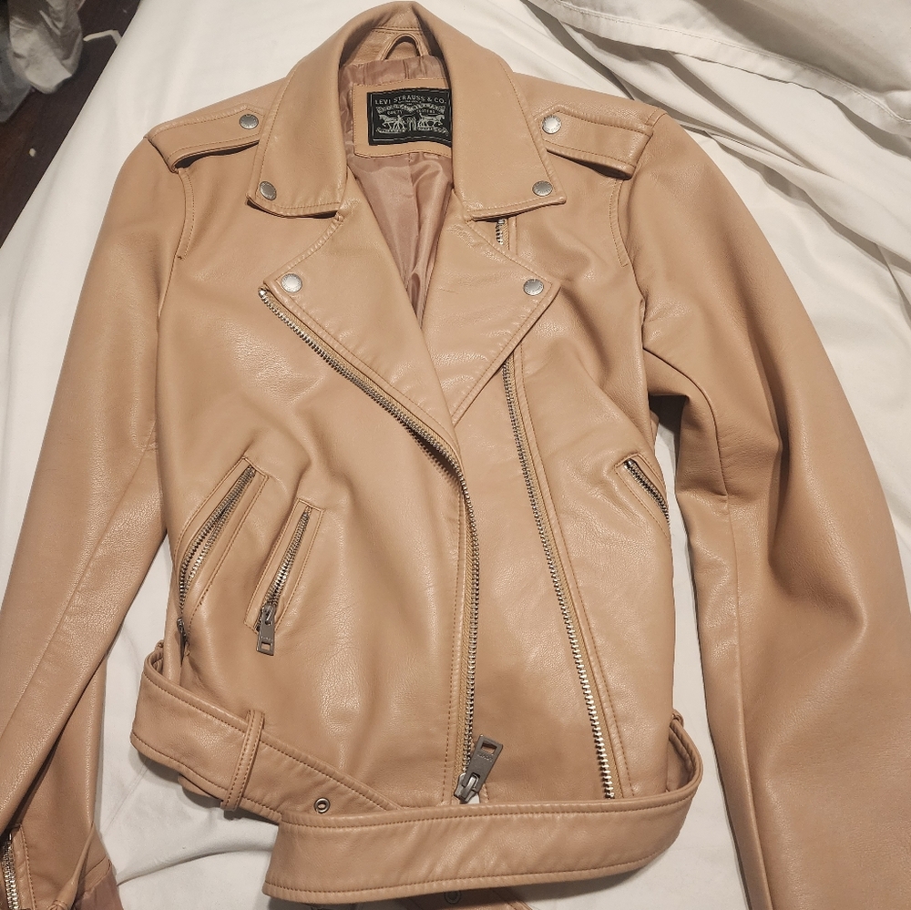 Levi's jacket